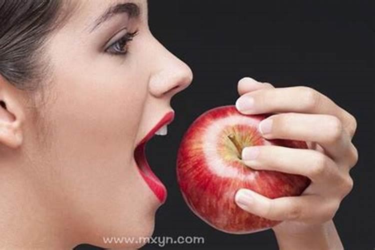 梦到吃苹果是什么意思啊