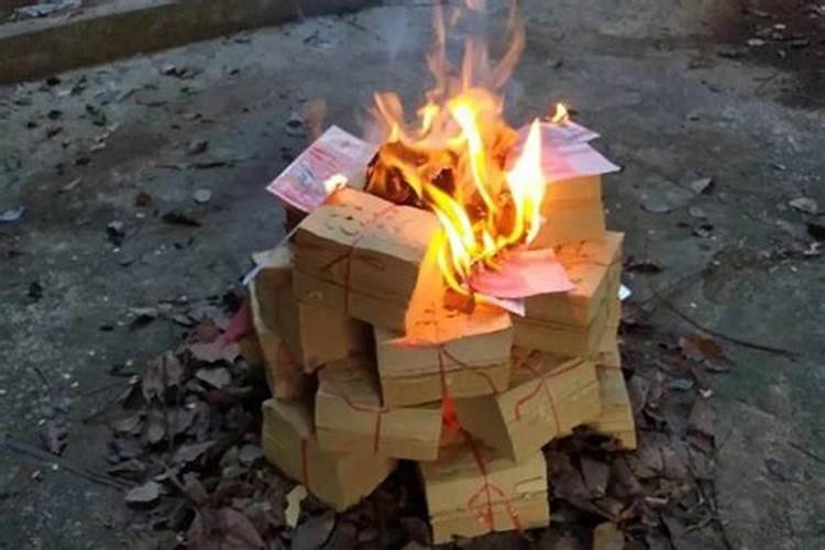 今年清明节为什么不可以烧纸钱