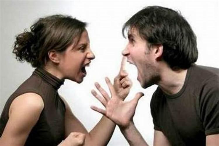 夫妻经常吵架是风水问题