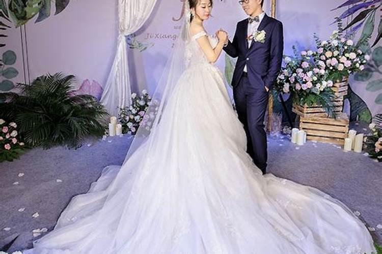 本命年结婚可以穿白色婚纱吗